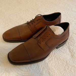Johnston & Murphy Novick Cap Toe Oxford - Like New